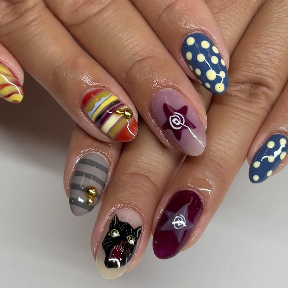 Retro Brown French Almond Press-On Nails