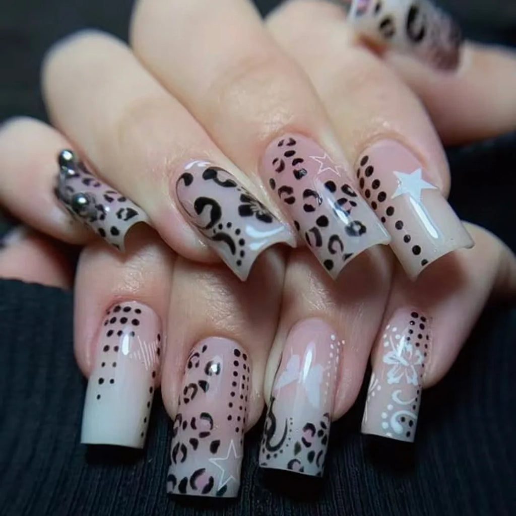 Black Spider Y2K Almond Press-On Nails